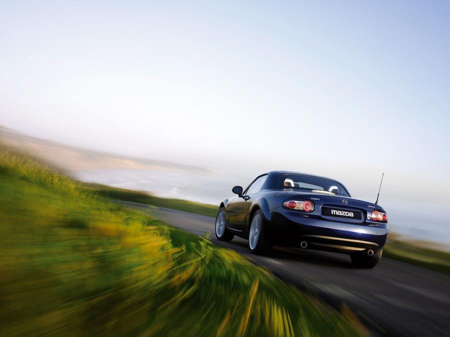  Mazda MX-5 Roadster Coupe 2006 года  (фото 154 из 212)